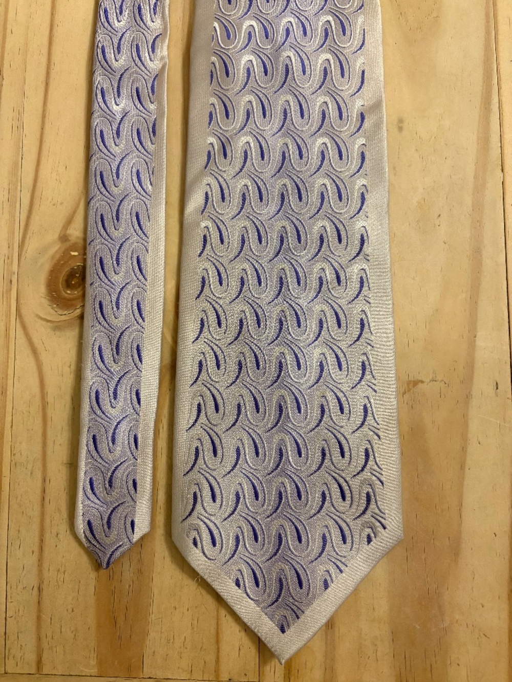 Enzo Brunatti Vintage Silk Tie Silver Champagne Luxury 4” Width